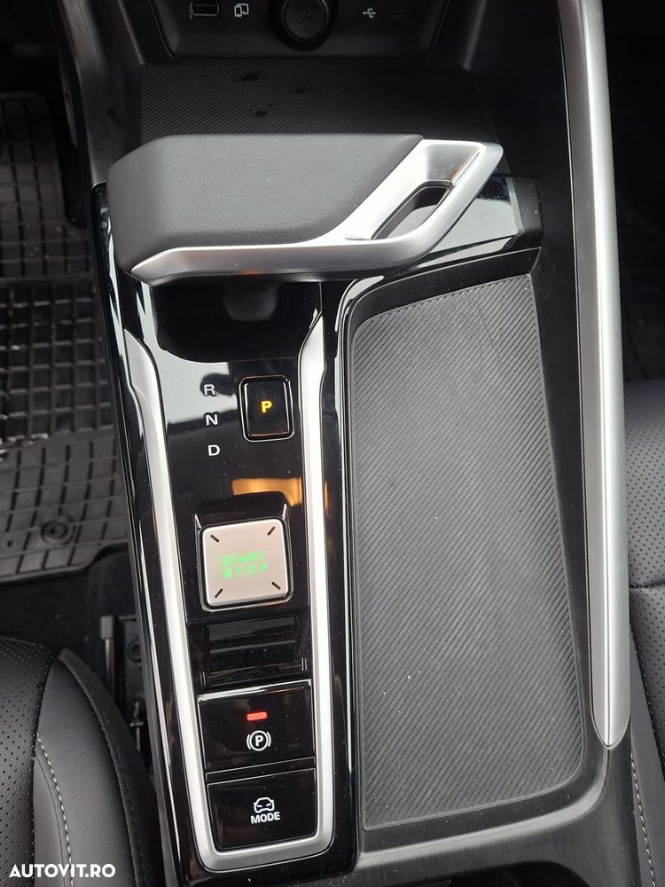 MG ZS HEV Hybrid+ Luxury - 29