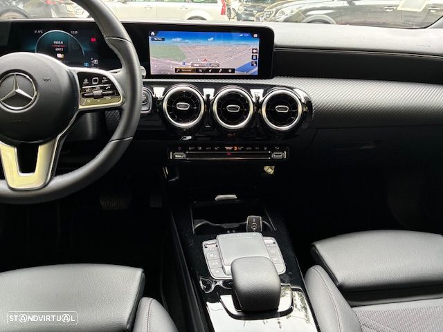 Mercedes-Benz A 250 e - 16