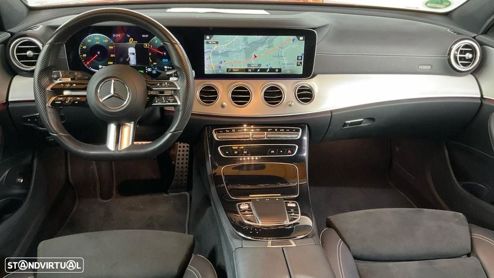 Mercedes-Benz E 300 de 4Matic 9G-TRONIC AMG Line - 6