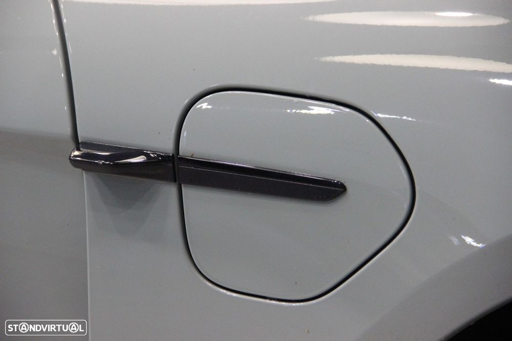 Porsche Taycan Sport Turismo - 9