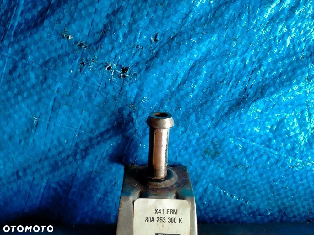 Audi Q5 80A 2.0 TFSI LIFT Tłumik Środkowy WYDECH 80A253300K - 3