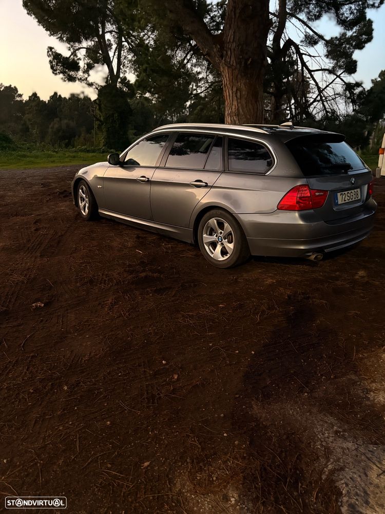 BMW 320 d DPF Efficient Dynamics Edition Edition Exclusive - 3