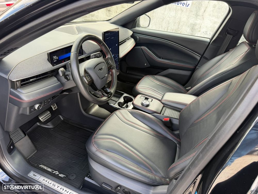 Ford Mustang Mach-E 75.7 kWh Premium AWD - 8