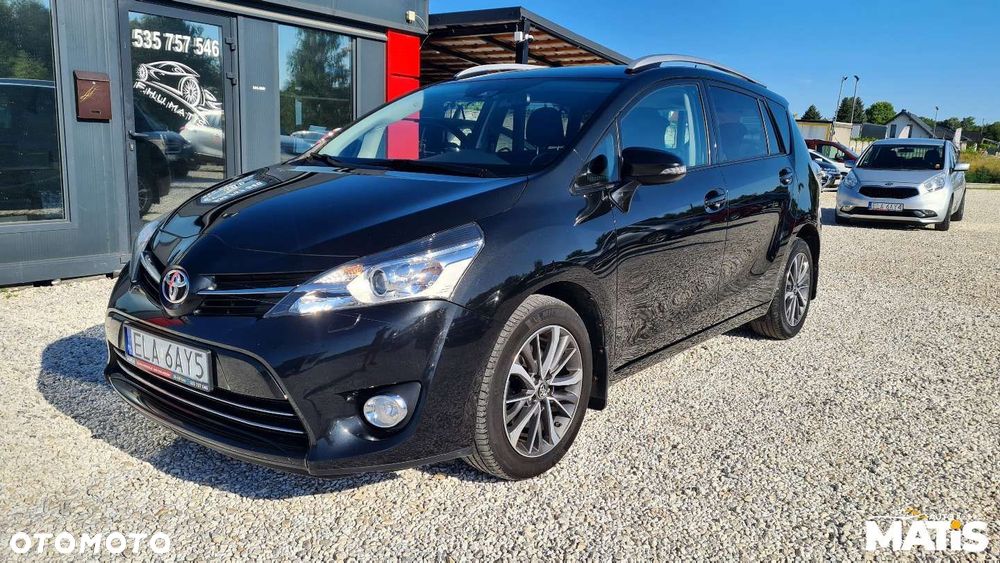 Toyota Verso - 21