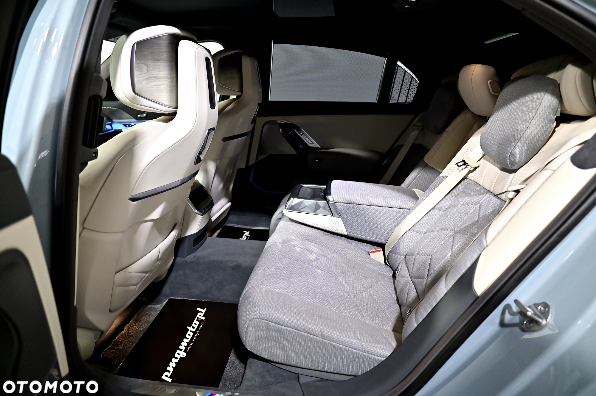 BMW Seria 7 - 14