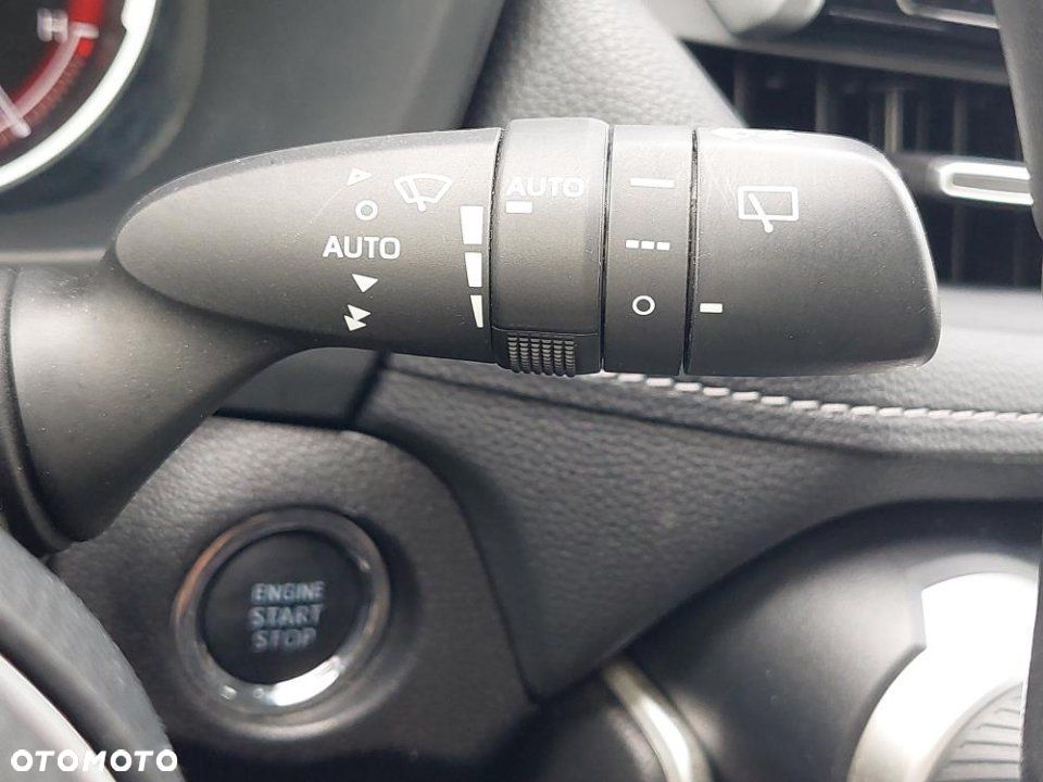 Toyota RAV4 - 24