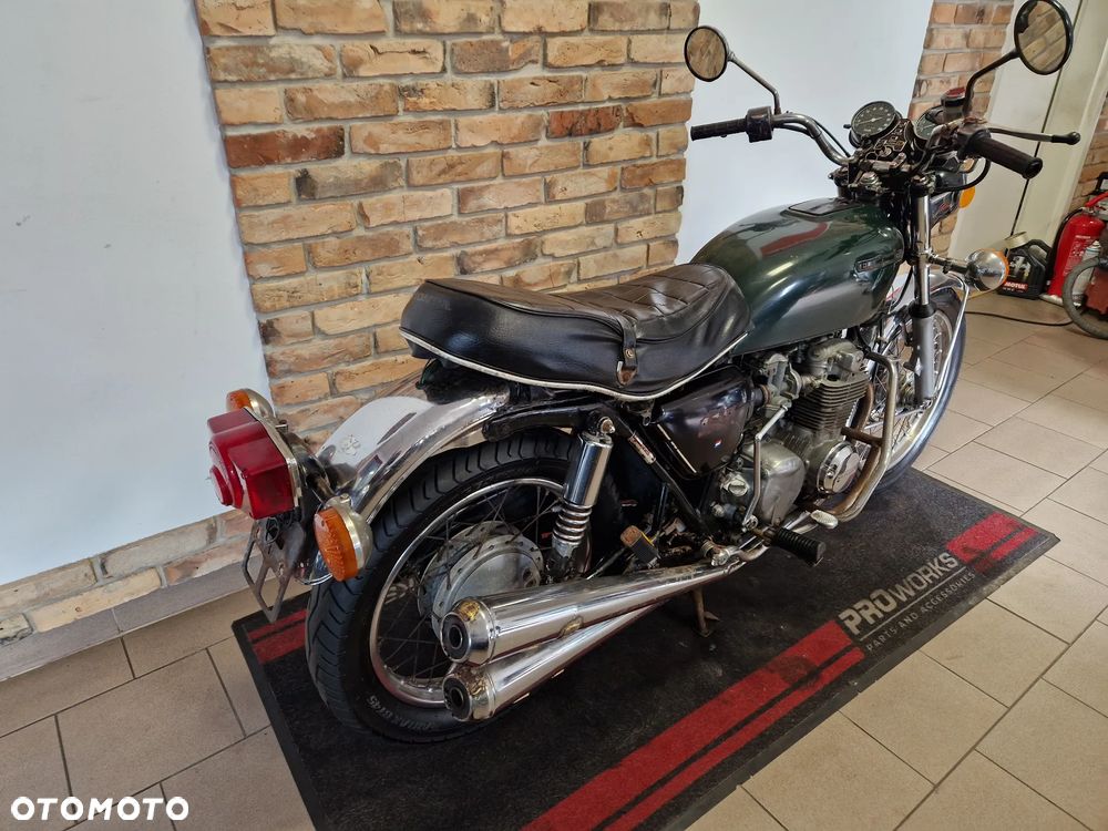 Honda CB - 32