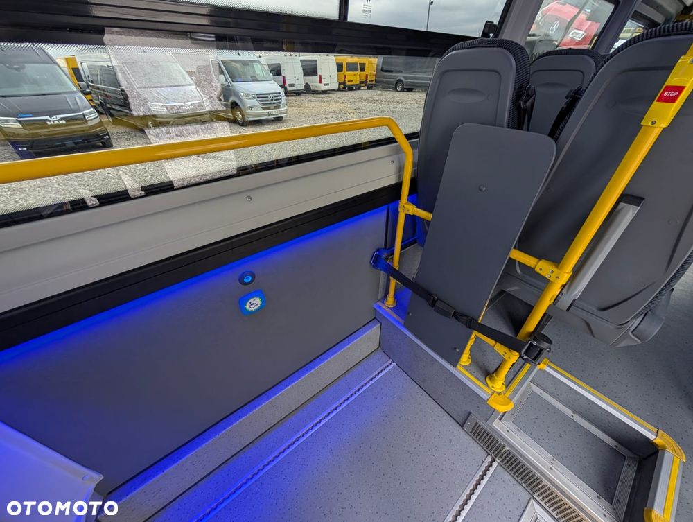 Mercedes-Benz Sprinter CITY - 28