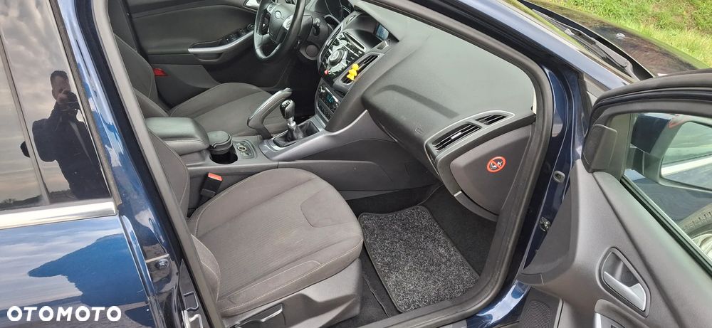 Ford Focus 1.6 EcoBoost Titanium - 17