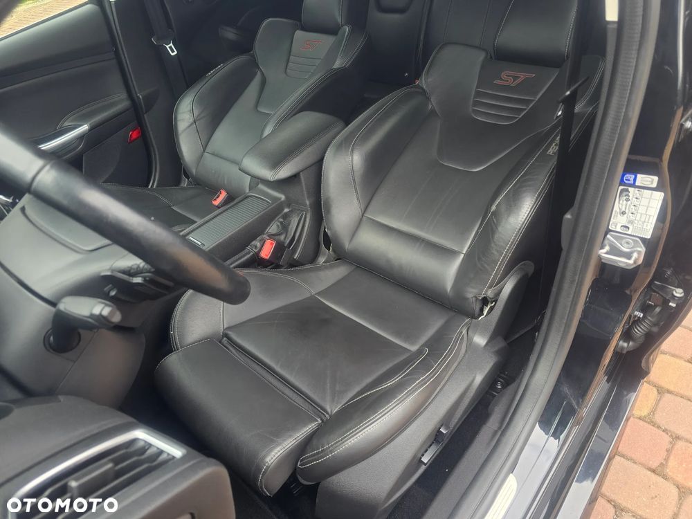 Ford Focus 1.5 EcoBoost ST-Line ASS PowerShift - 28