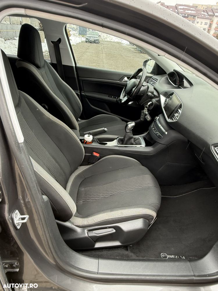 Peugeot 308 HDi FAP 110 Sport Plus - 10
