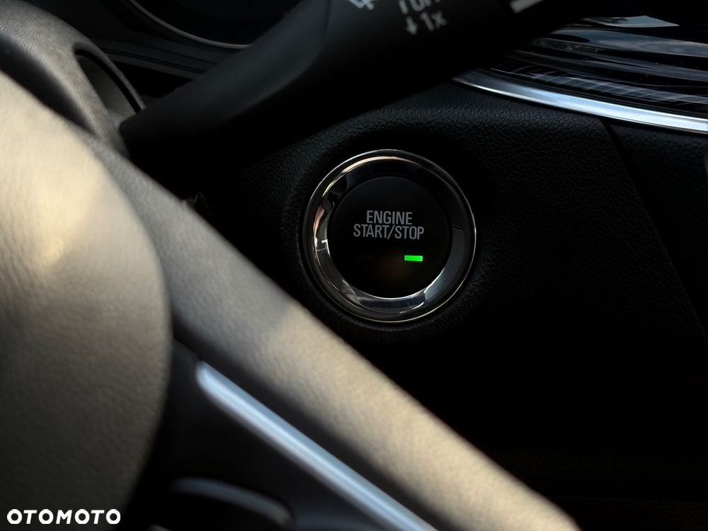 Opel Insignia - 21