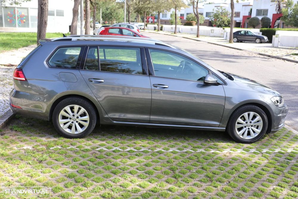VW Golf Variant 1.6 TDi Confortline - 8