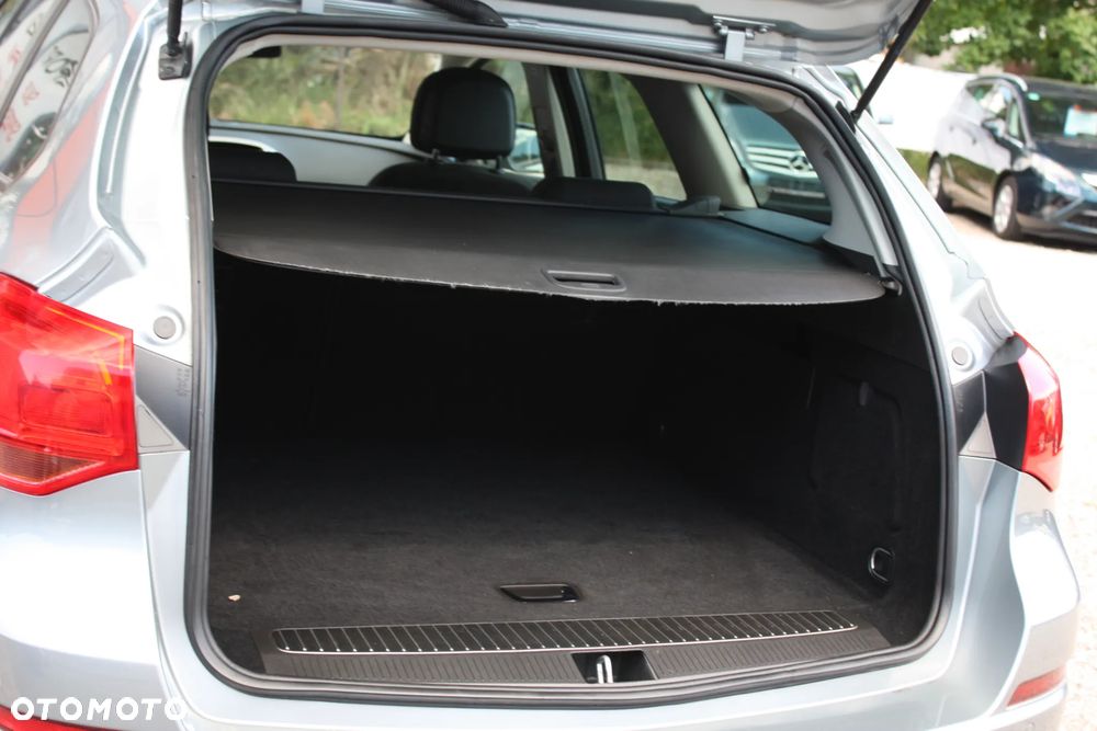 Opel Astra 1.6 Automatik Innovation - 20