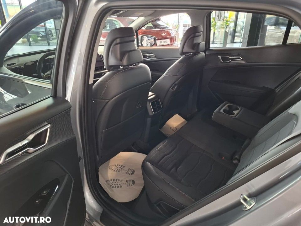 Kia Sportage 1.6 T-GDI 7DCT HP 4x2 MHEV Style - 10