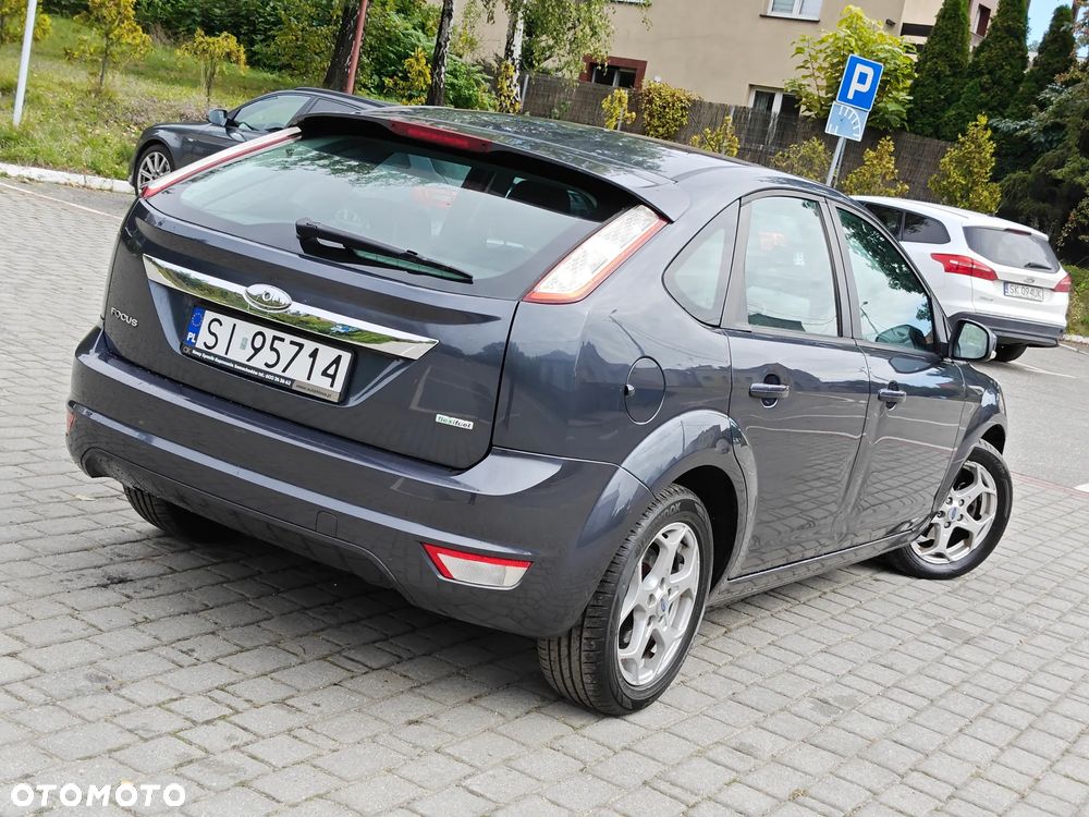 Ford Focus 1.8 Ghia - 2