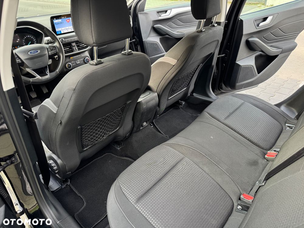 Ford Focus 1.5 EcoBlue STart-Stopp-System TITANIUM - 23
