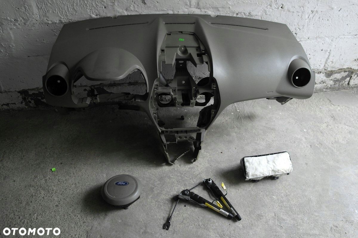 FORD KA AIRBAG KOKPIT PULPIT KONSOLA DESKA PÓŁKA - 1