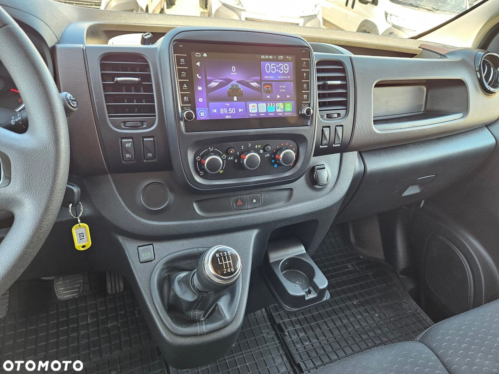 Renault Trafic L2H1 *79900zł NETTO* Brygadówka 6 osób 2,0dCi/120KM - 19