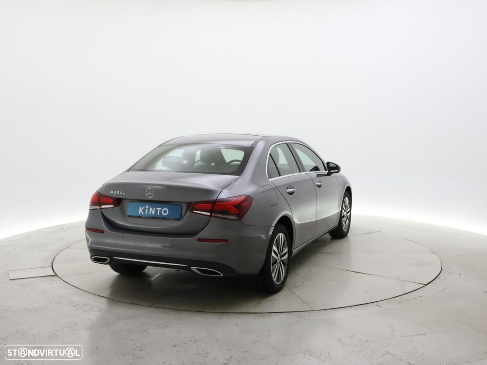 Mercedes-Benz A 250 Limousine e Progressive - 6