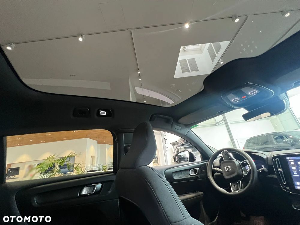 Volvo C40 Recharge 82 kWh Single M Extended Range RWD Ultimate - 14