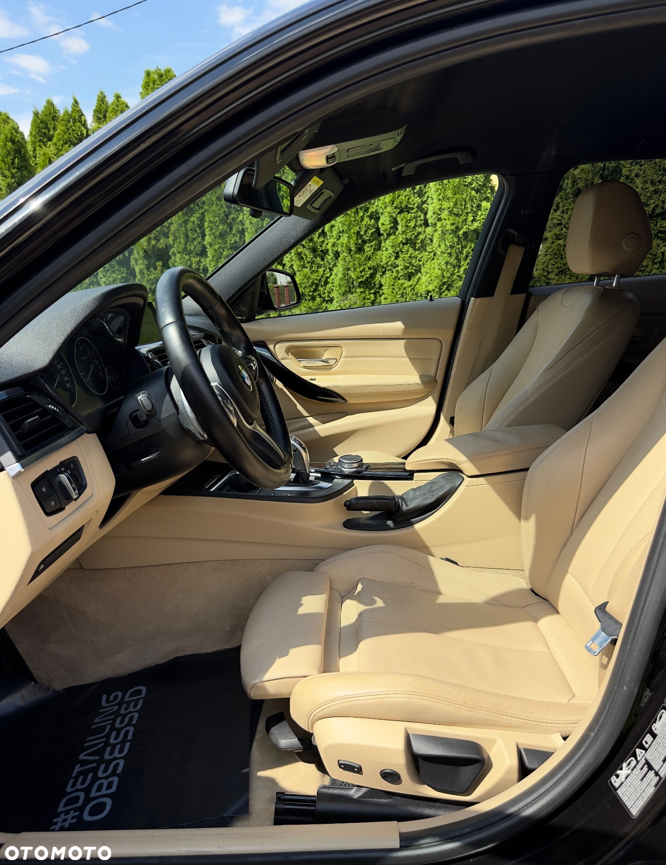 BMW Seria 3 320d Touring xDrive Sport-Aut Luxury Line - 11