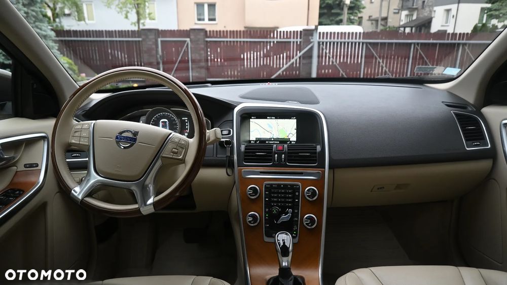 Volvo XC 60 D5 AWD Summum - 21