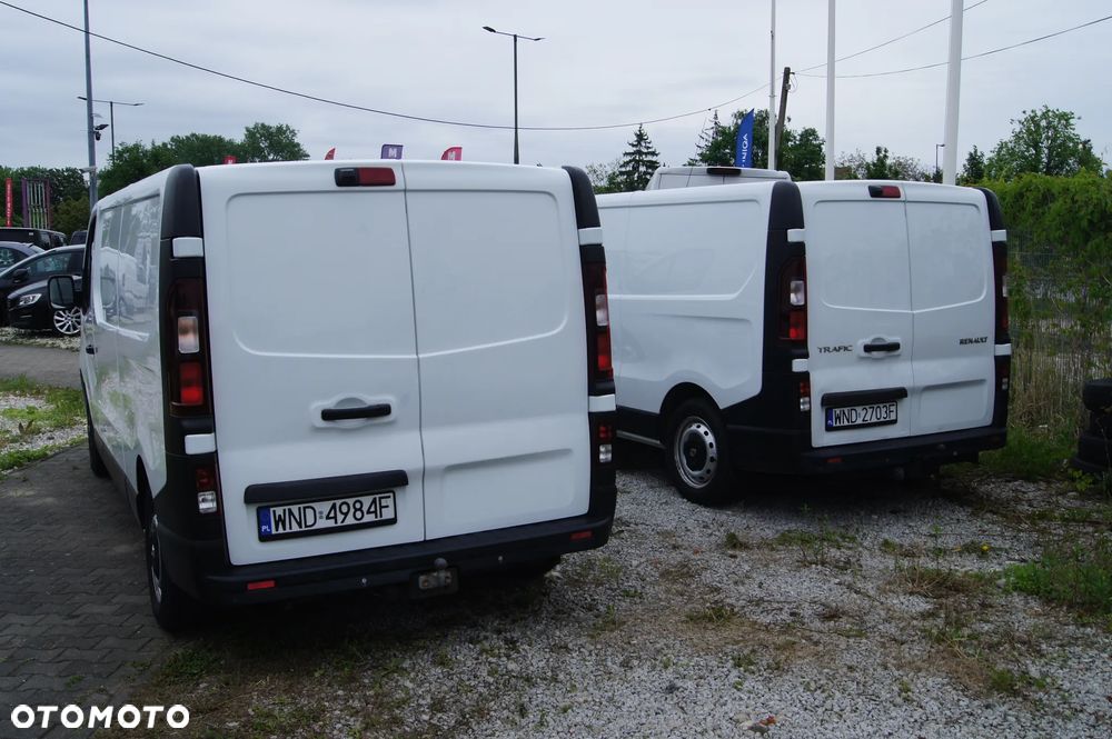 Renault TRAFIC - 8