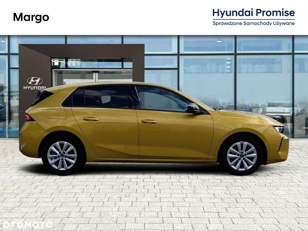Opel Astra 1.2 T Edition S&S - 10