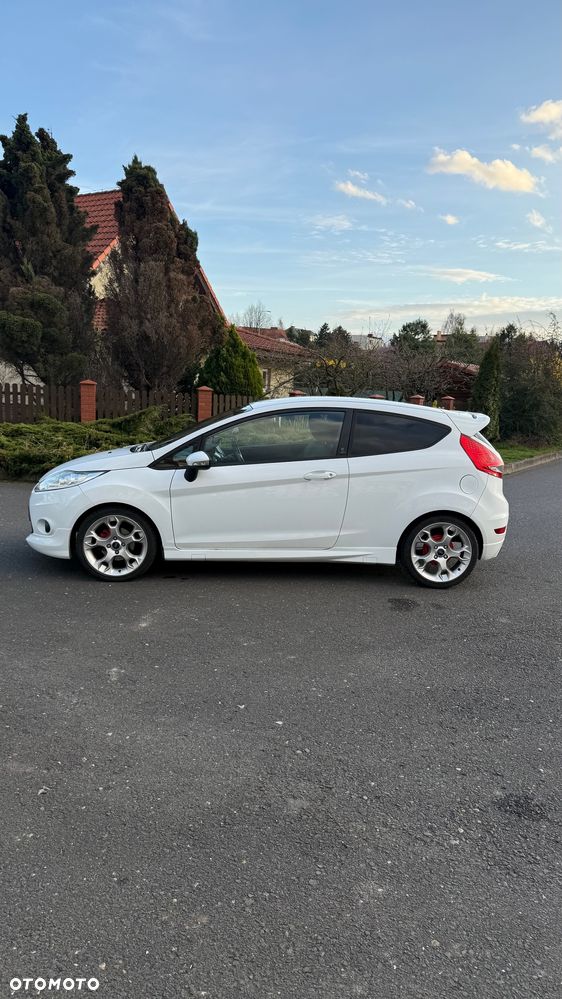 Ford Fiesta 1.6 Ti-VCT Sport - 4