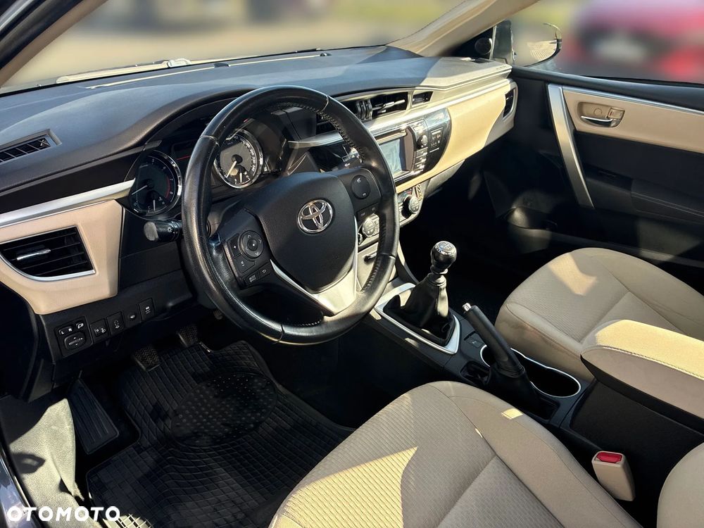 Toyota Corolla - 9