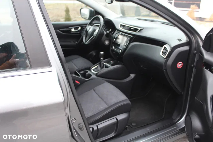 Nissan Qashqai - 11