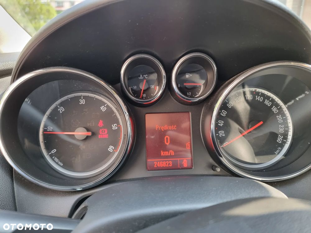 Opel Astra - 28