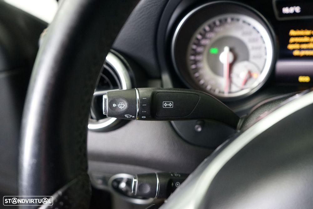 Mercedes-Benz CLA 200 AMG Line Aut. - 23