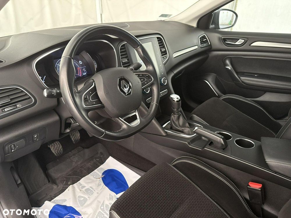 Renault Megane - 13