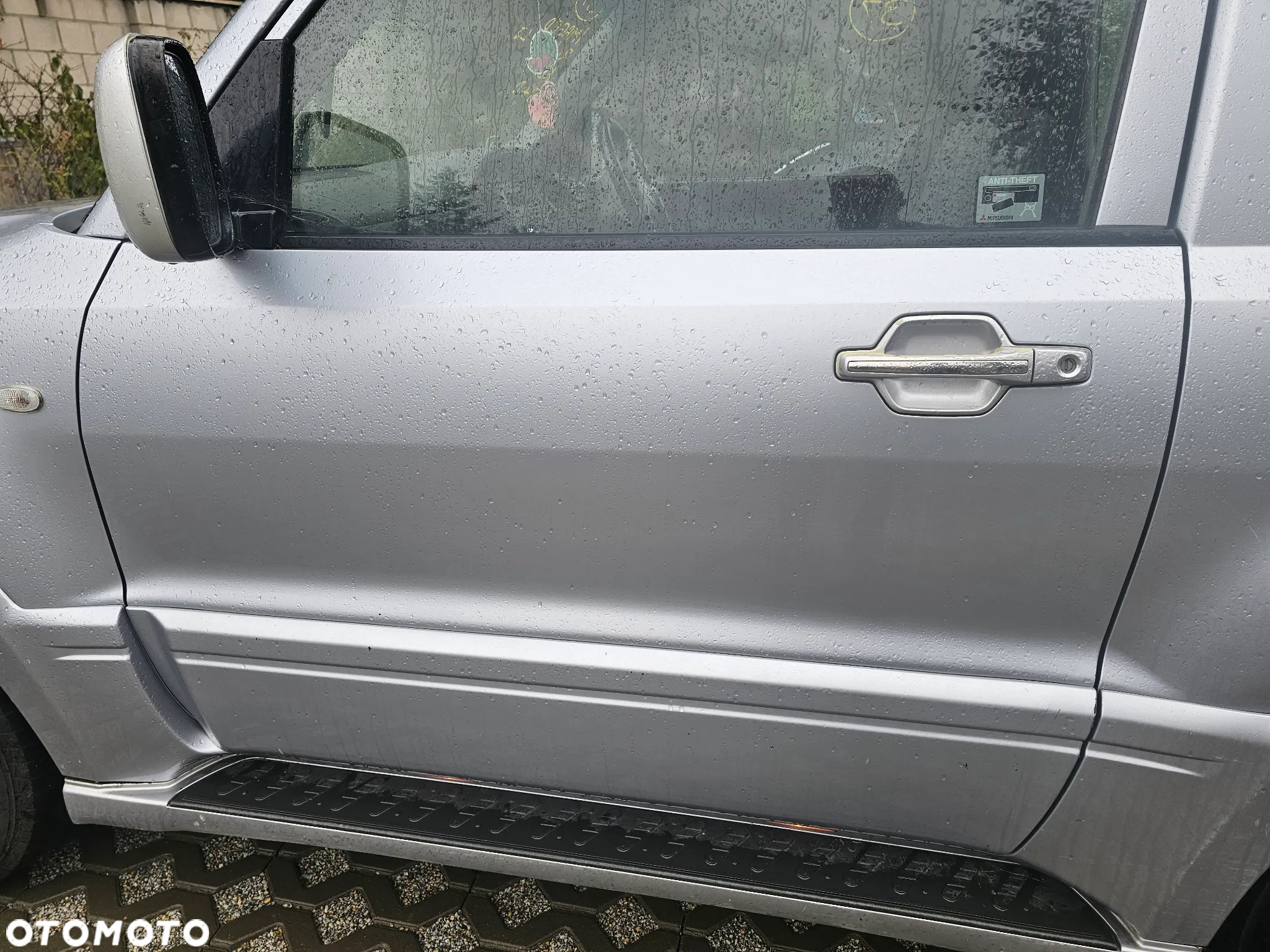 Mitsubishi Pajero - 23