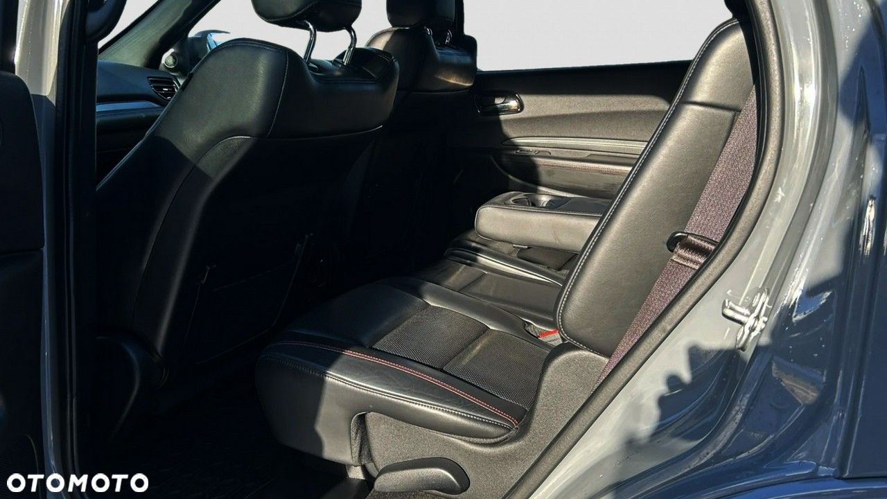 Dodge Durango - 8