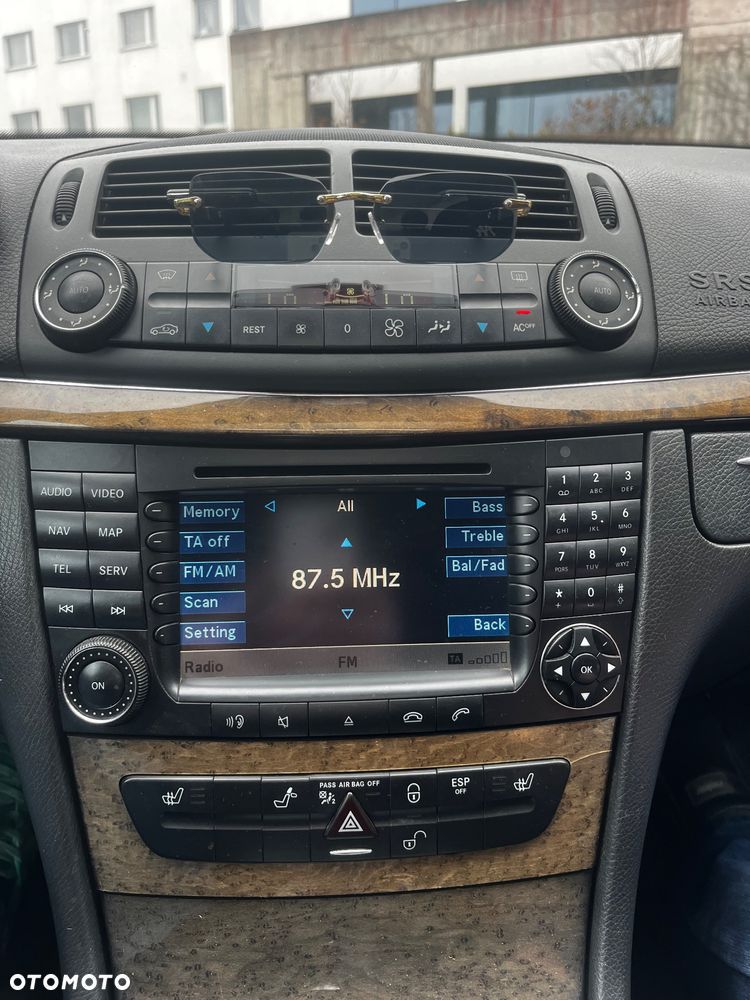 Mercedes-Benz Klasa E 320 CDI T Avantgarde - 10