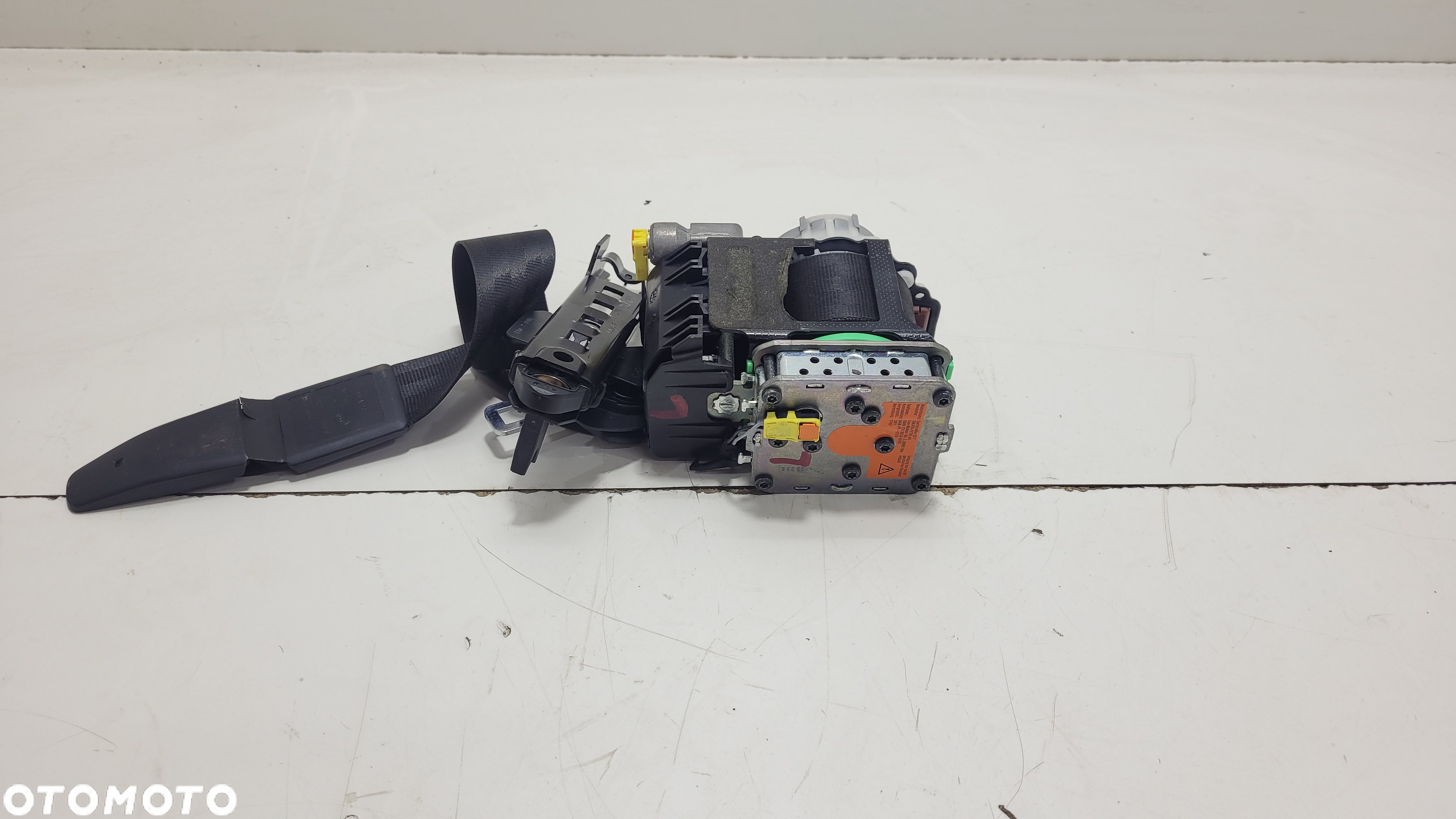 AUDI A6 A7 4G PASY BEZPIECZEŃSTWA LEWY PRZÓD 4G8857705B - 3