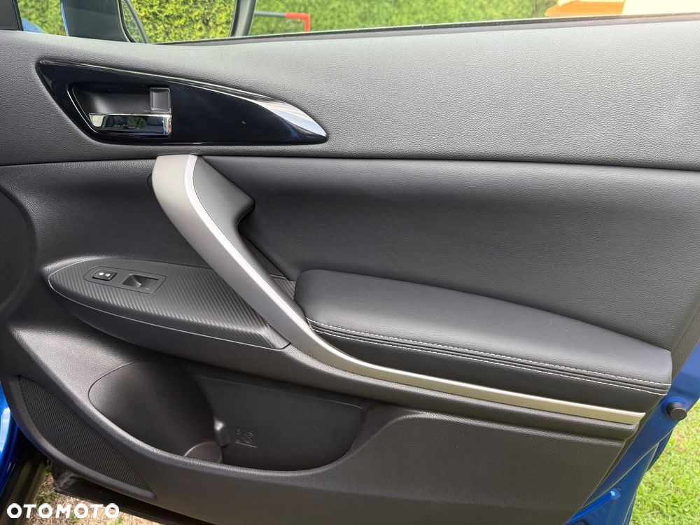 Mitsubishi Eclipse Cross - 24