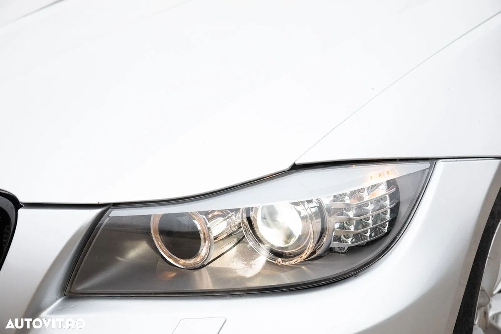 BMW Seria 3 320d xDrive DPF Touring Aut. Edition Exclusive - 5