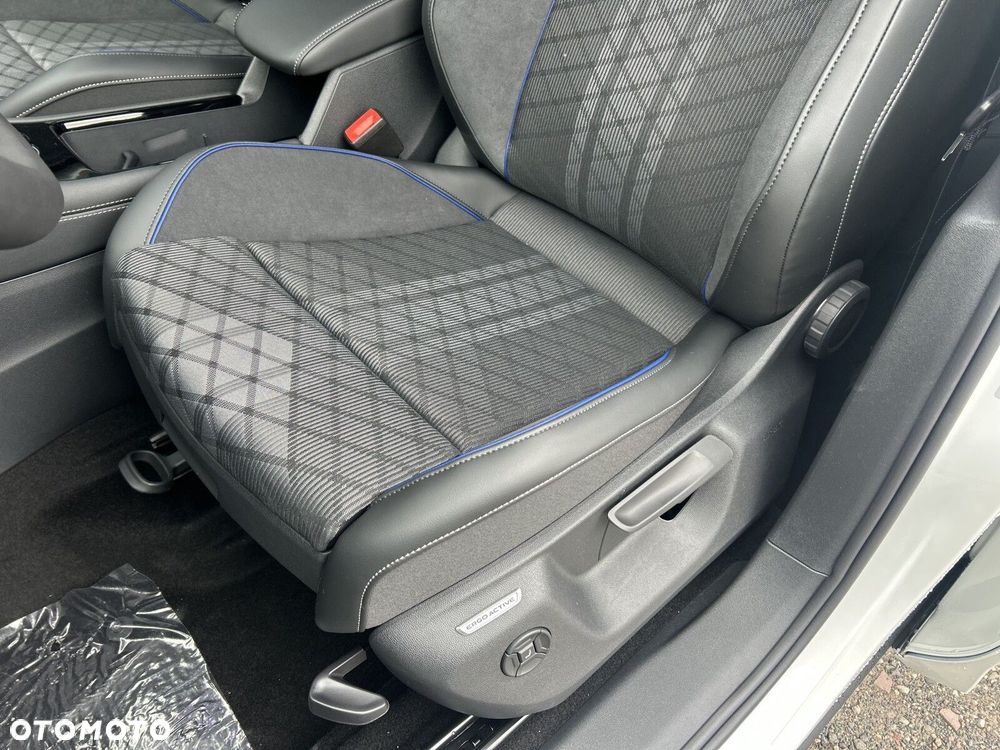 Volkswagen Tiguan - 40