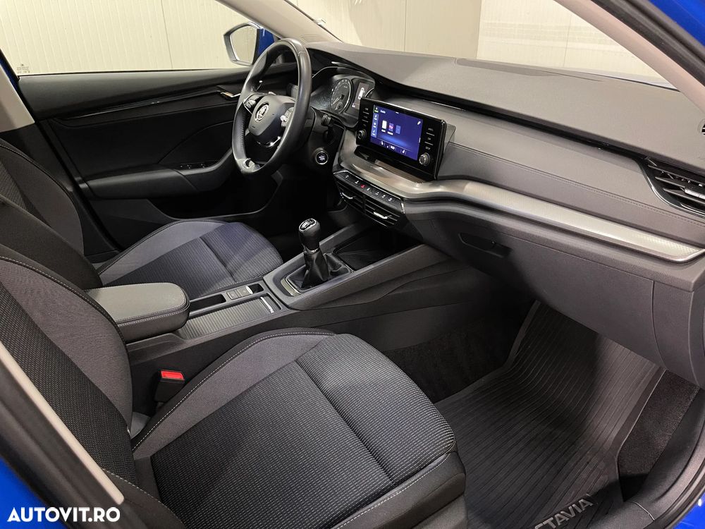 Skoda Octavia 2.0 TDI Ambition - 11