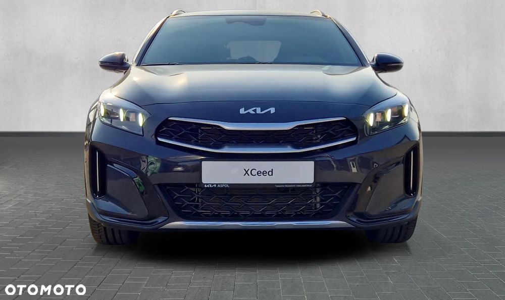 Kia XCeed - 8