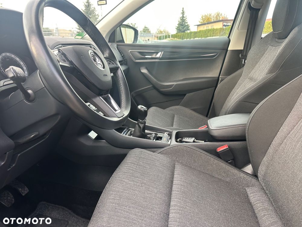 Skoda Karoq 2.0 TDI SCR 4x4 Sportline - 23