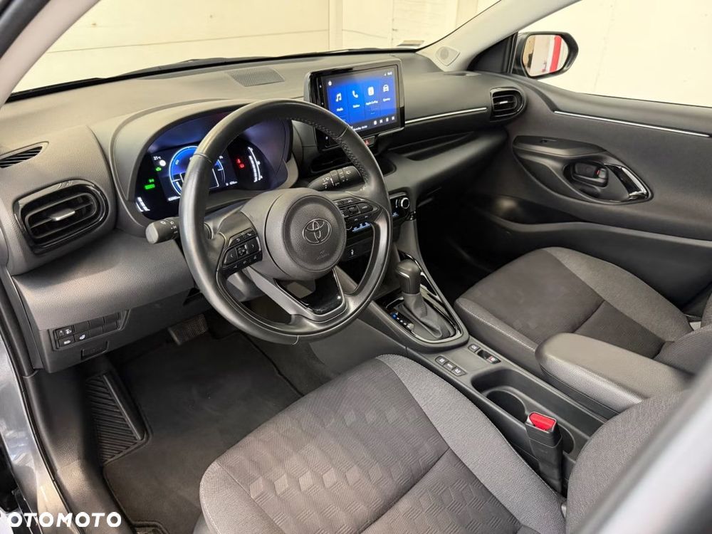 Toyota Yaris Hybrid 1.5 Style - 14