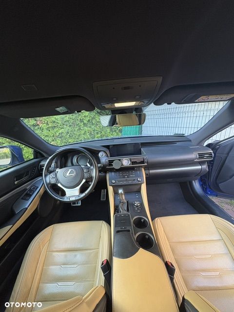Lexus RC 200t / 300 F Sport - 4