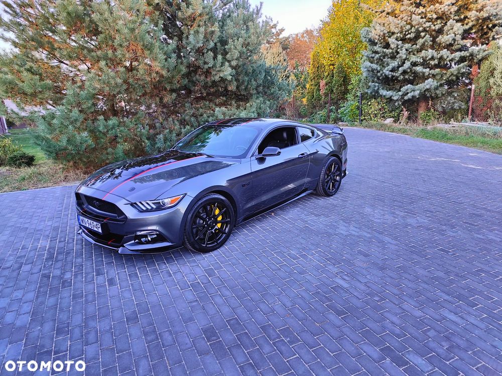 Ford Mustang 5.0 V8 GT - 11