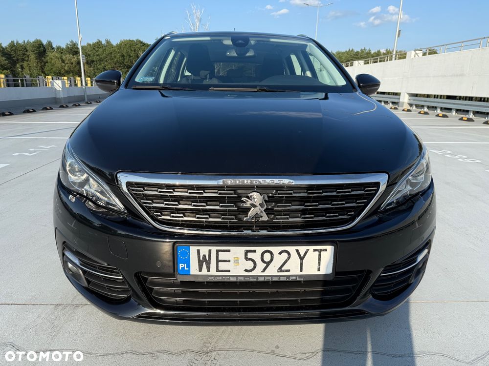 Peugeot 308 SW 1.2 PureTech GPF Allure S&S EAT8 - 12