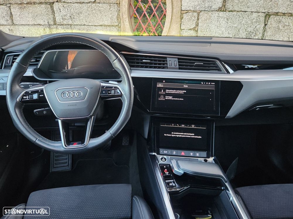 Audi e-tron Sportback 55 quattro S line - 26